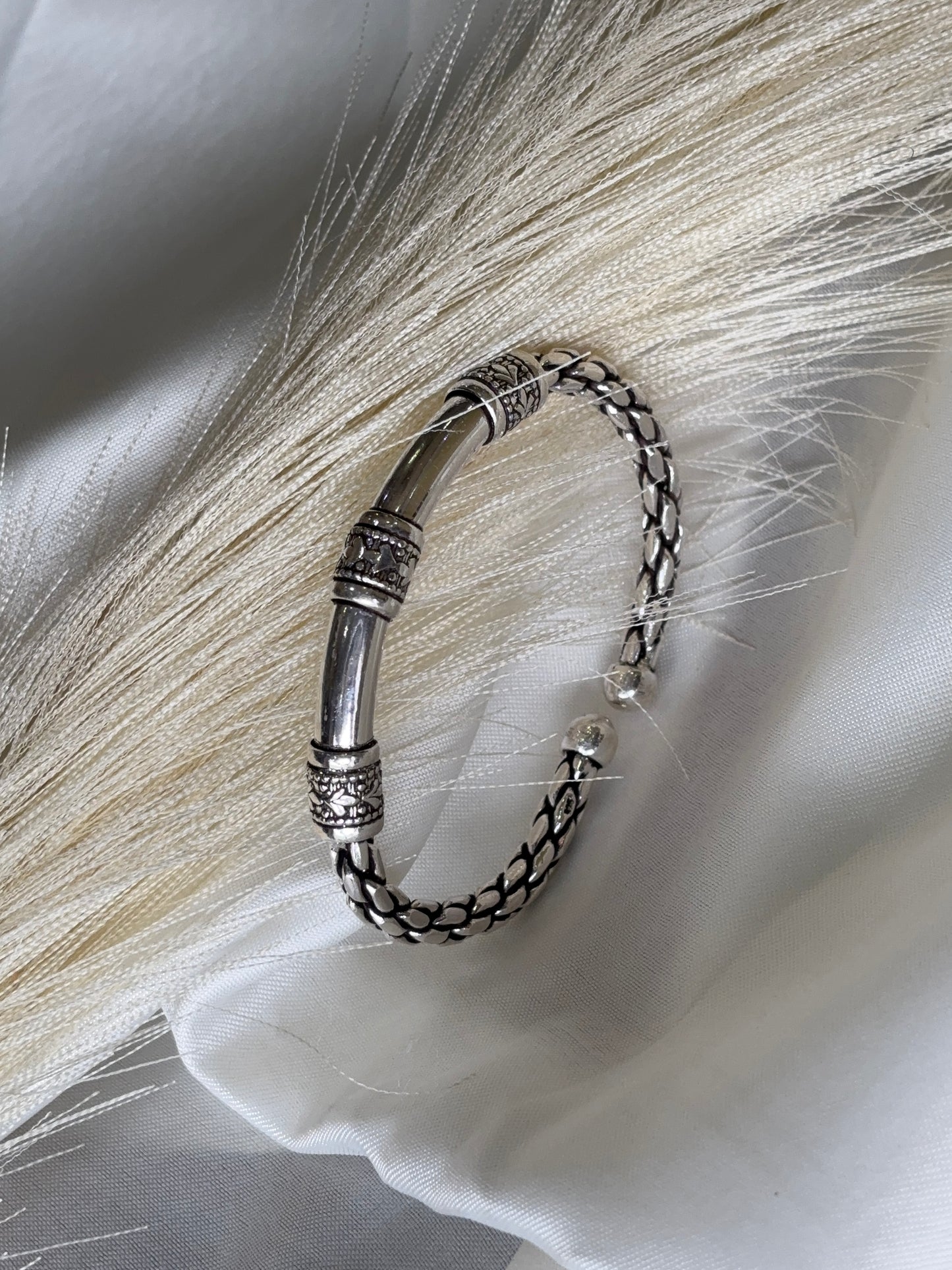 Handcrafted 925 Oxidised Silver Kada