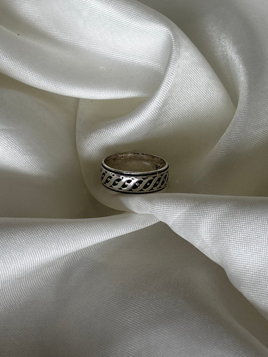 Silver Veyr Ring
